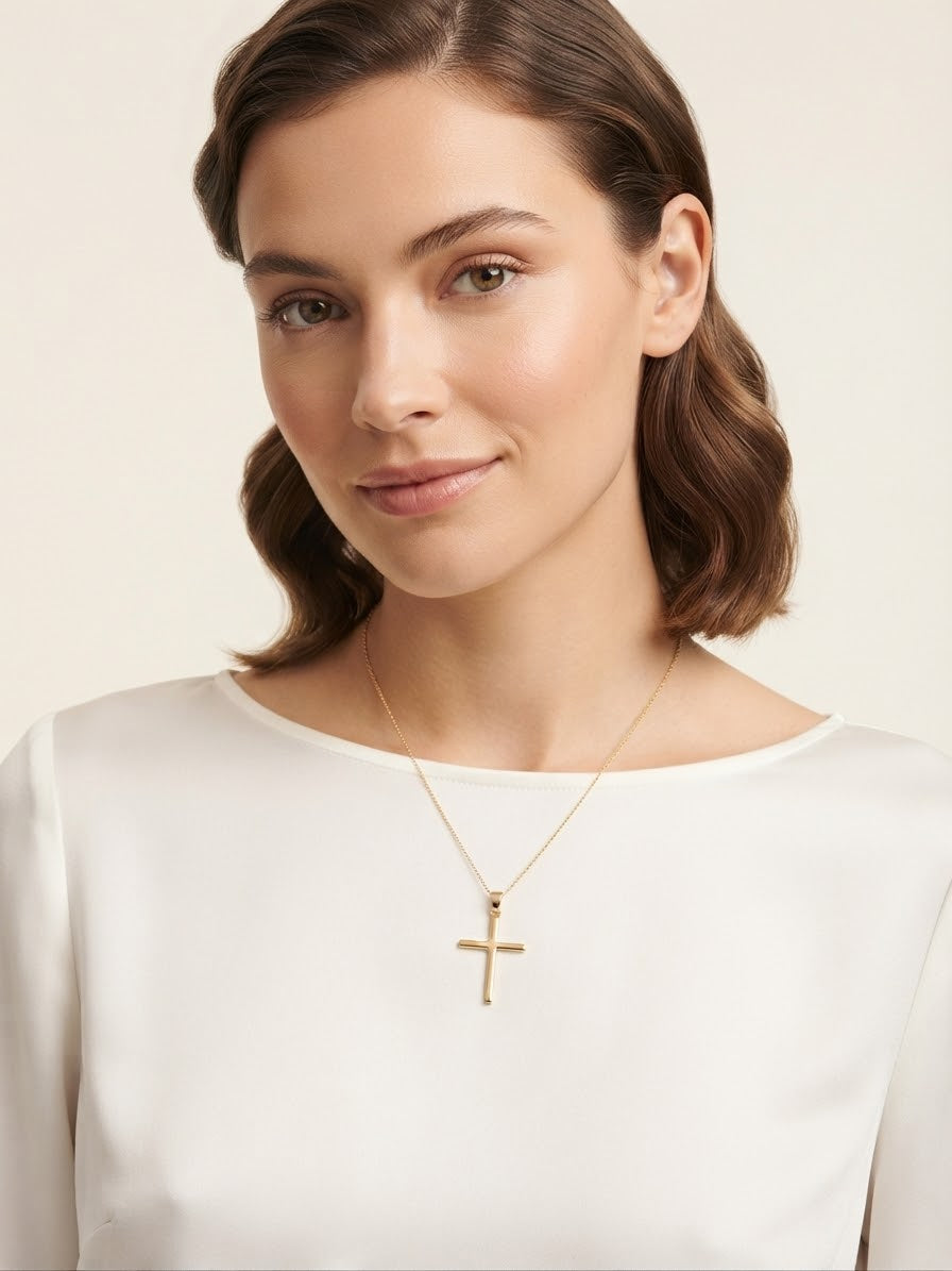 Collar accesorio dama con dije de cruz dorada ✨