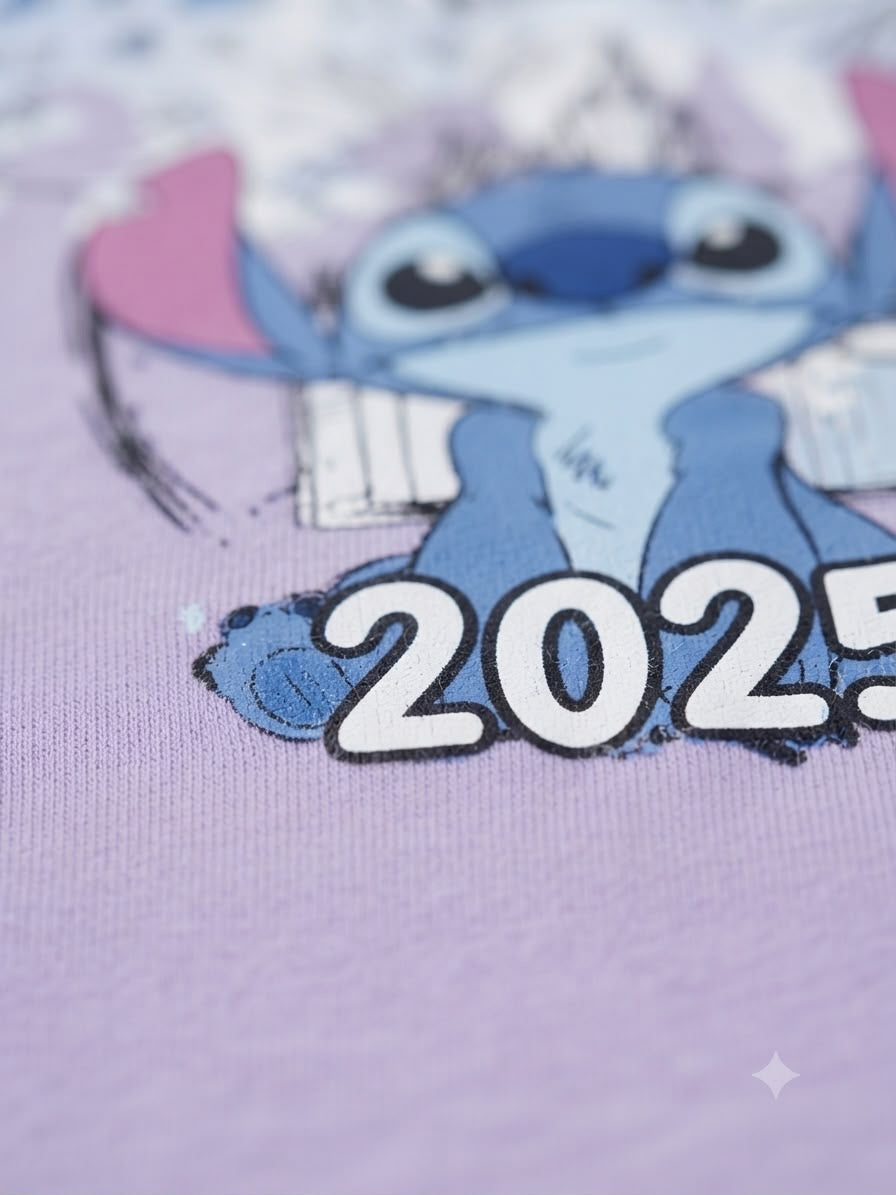 Blusa niña lila con estampado de personaje tierno y bonita