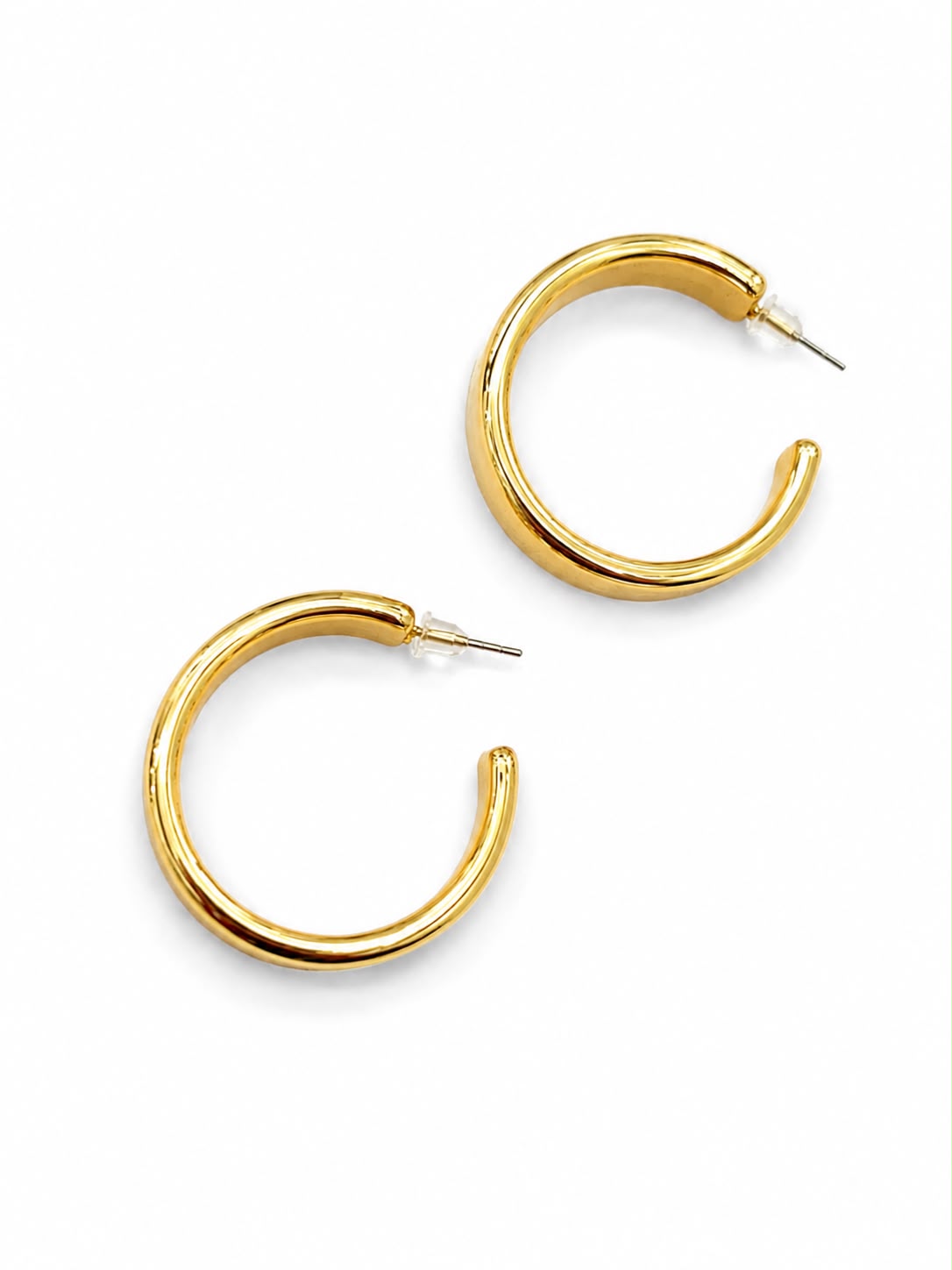 Aretes argolla clásica Dorada