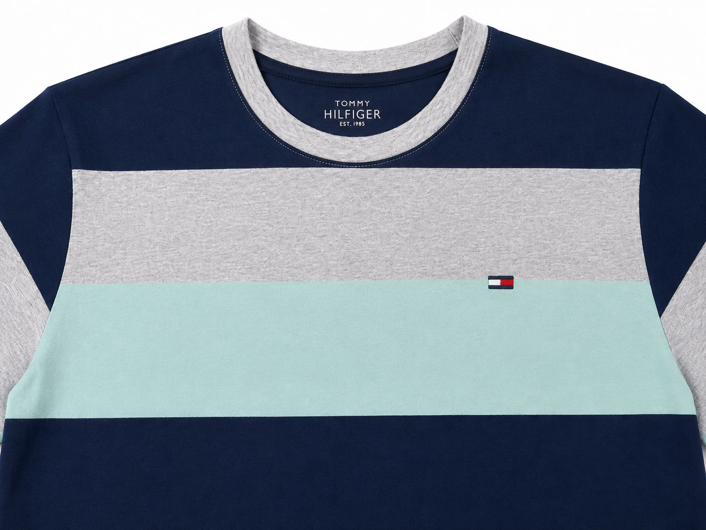 Playera niño cuello redondo a rayas azul marino, gris jaspe y verde menta
