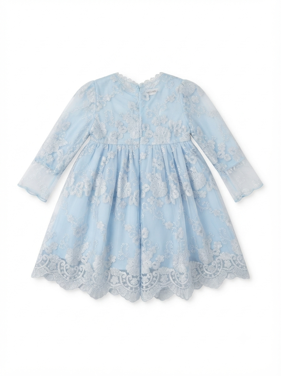 Vestido niña azul cielo de tul con encaje bordado