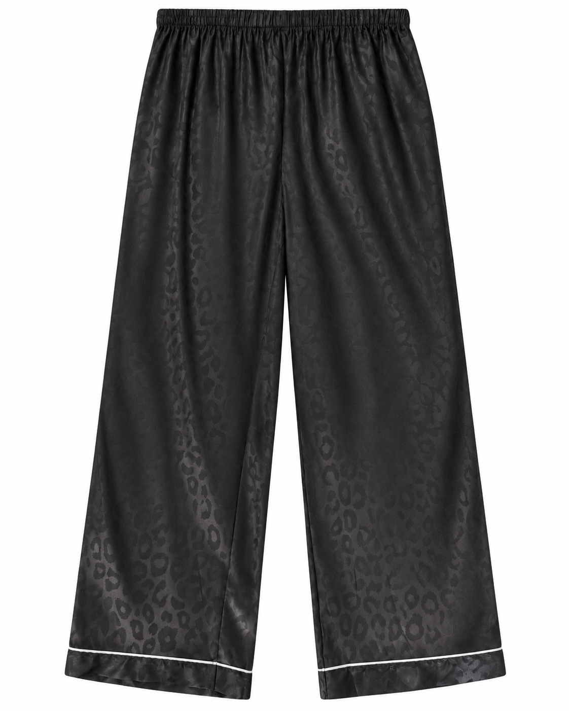 Pijama dama satinada negra con estampado animal print