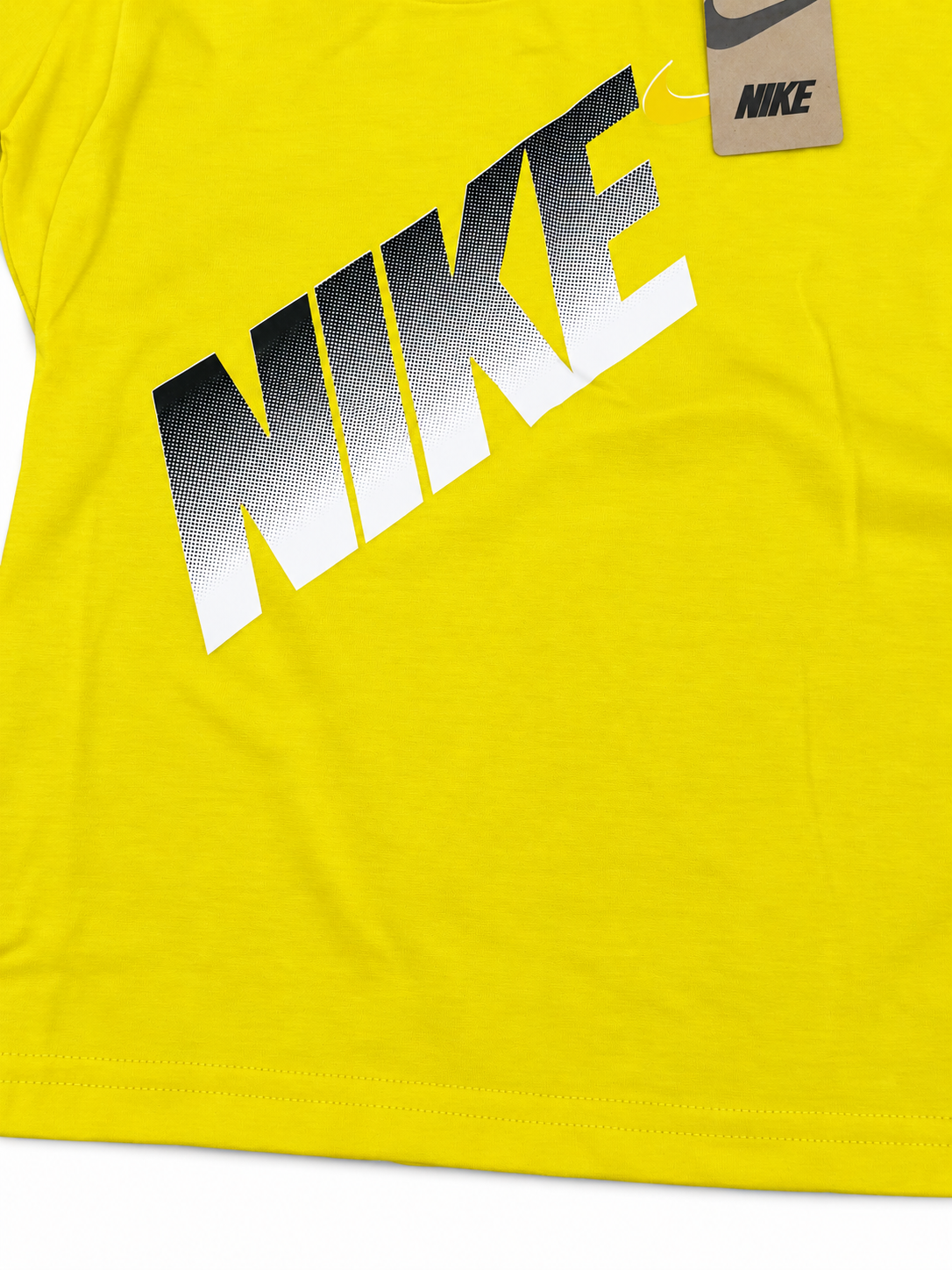 Playera niño manga larga Nike amarilla