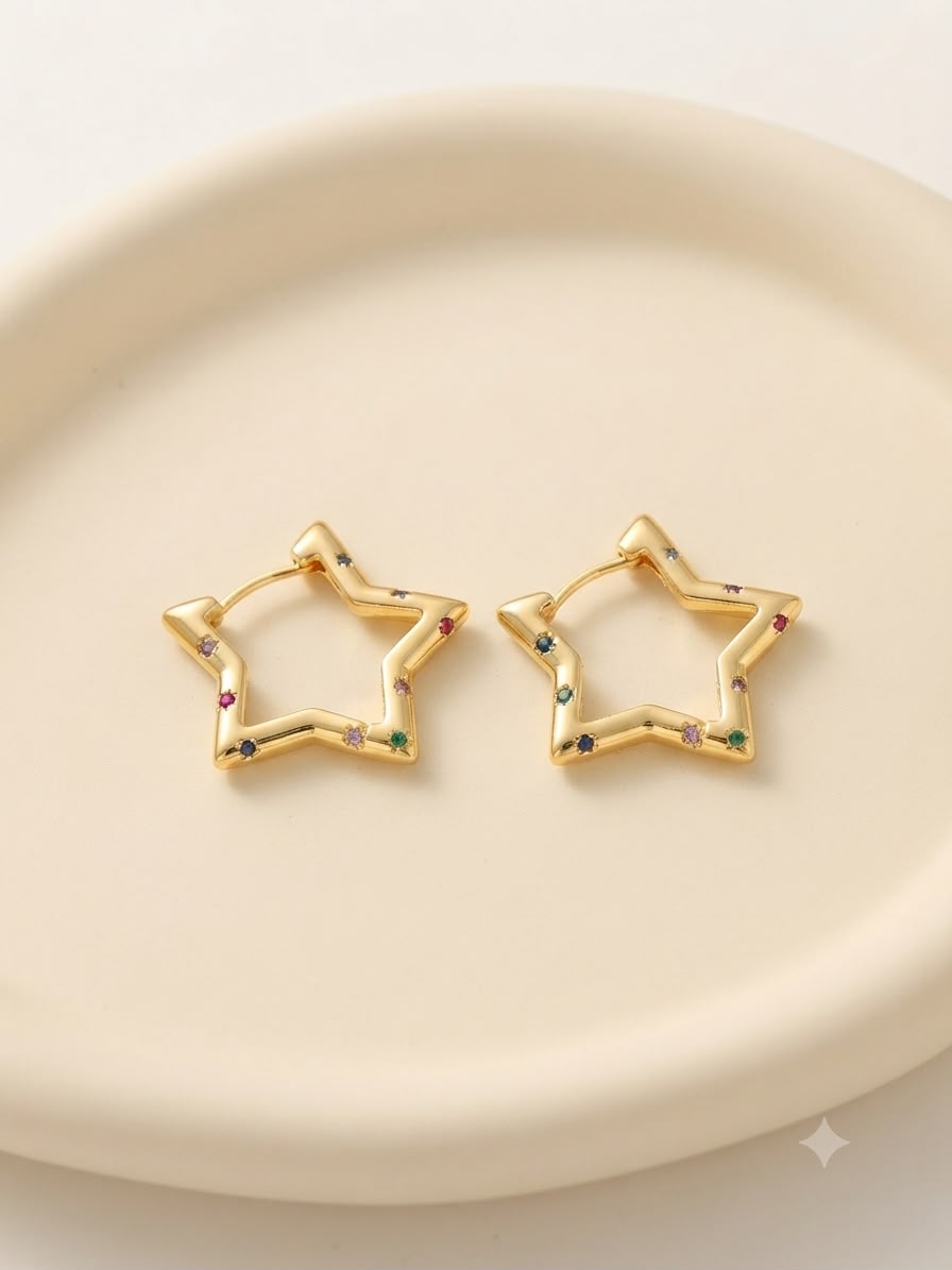 Aretes de Estrella Dorada con Cristales Multicolor – Un Toque de Magia y Brillo