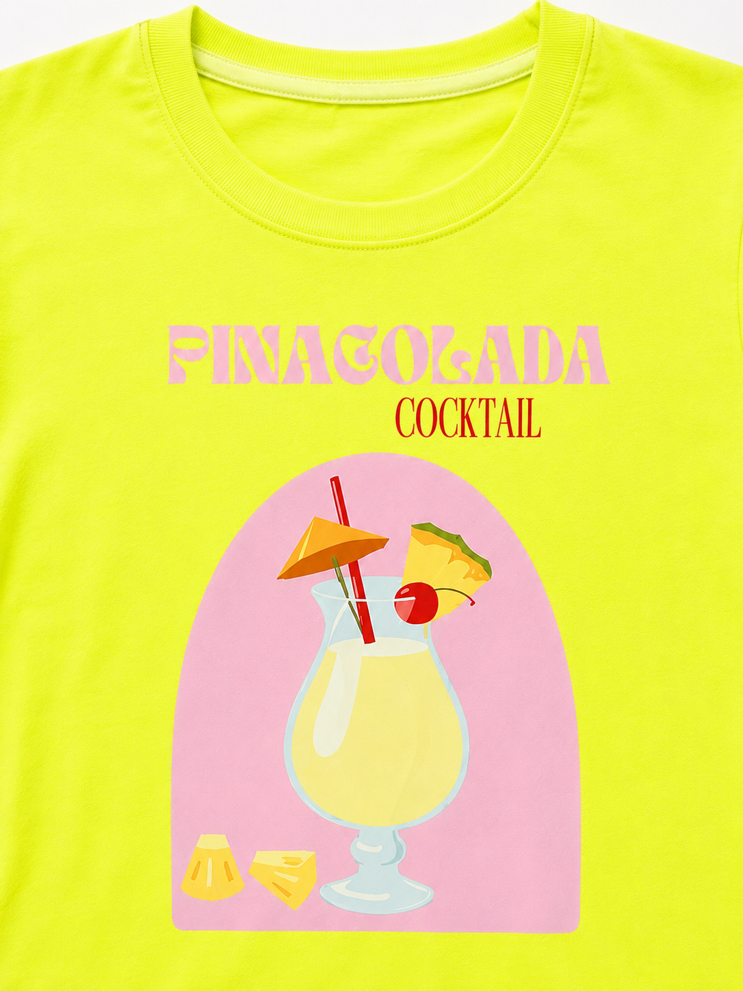 Playera estampada “Piña Colada Cocktail” 🍍🍹💛