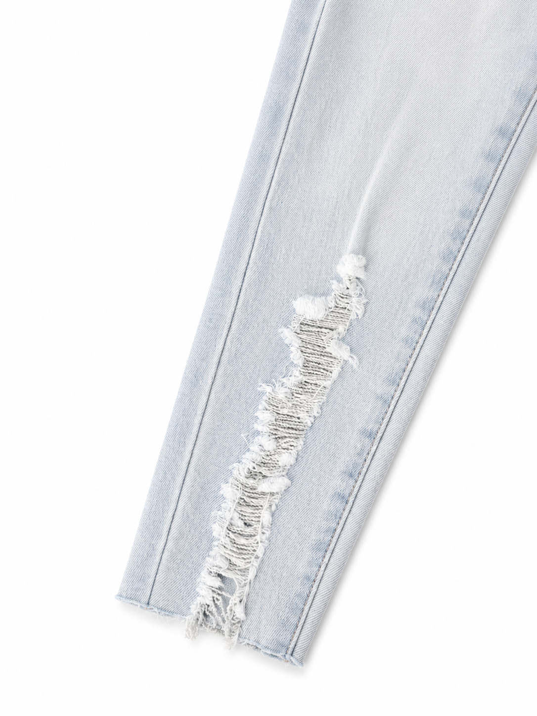 Pantalón dama de mezclilla skinny deslavado con roturas