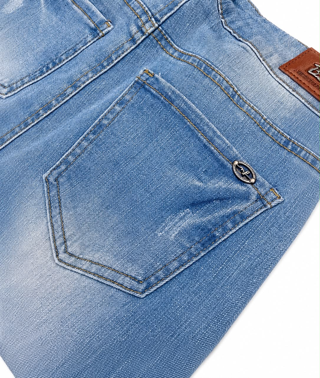 Pantalón Dama Mezclilla Mom Fit Desgastado de Tiro Alto