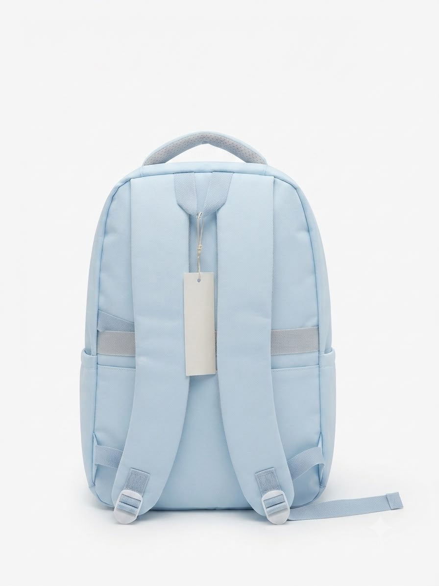 Mochila juvenil azul cielo con diseño de borreguito