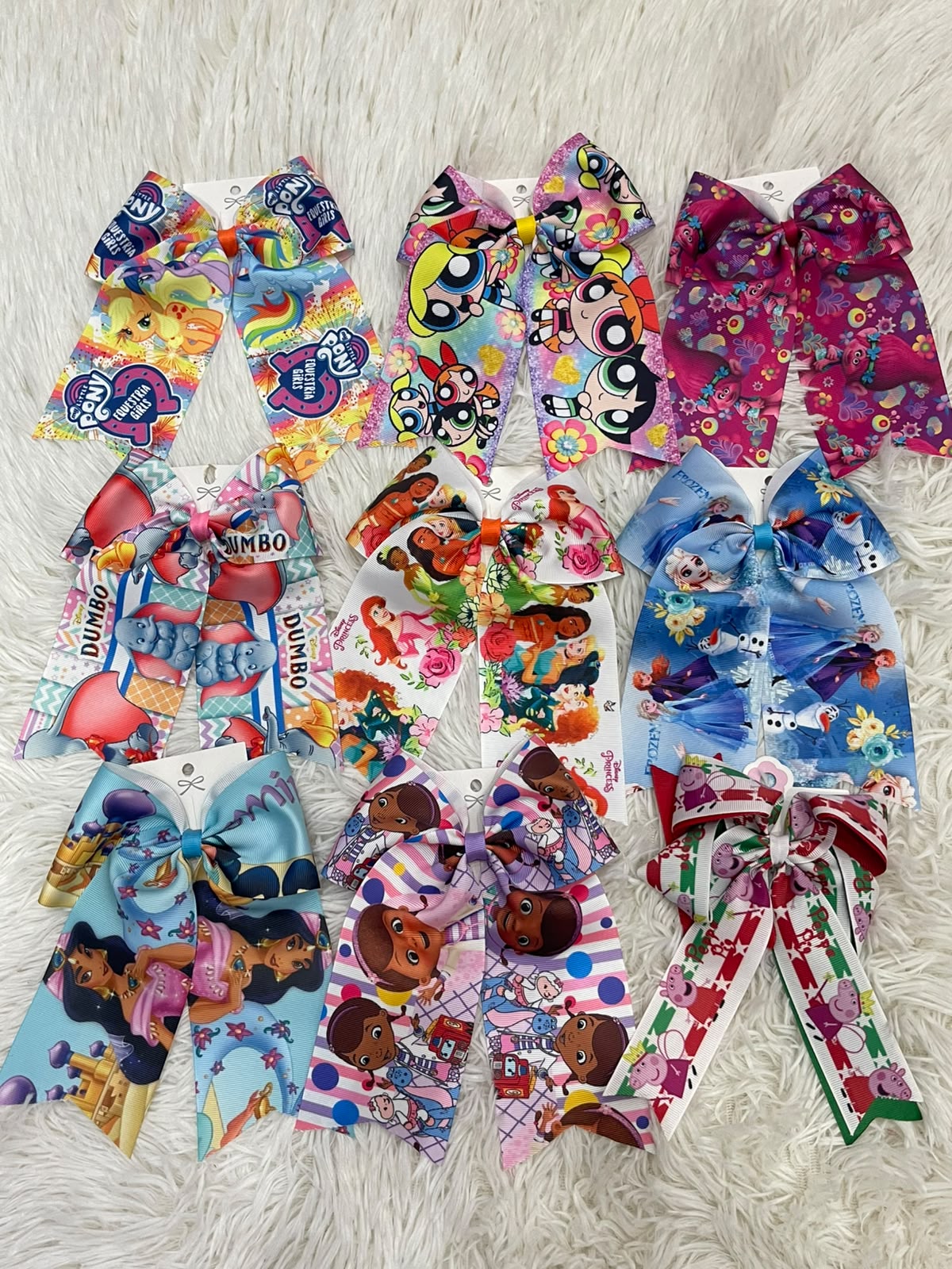 Moños niña diversos personajes
