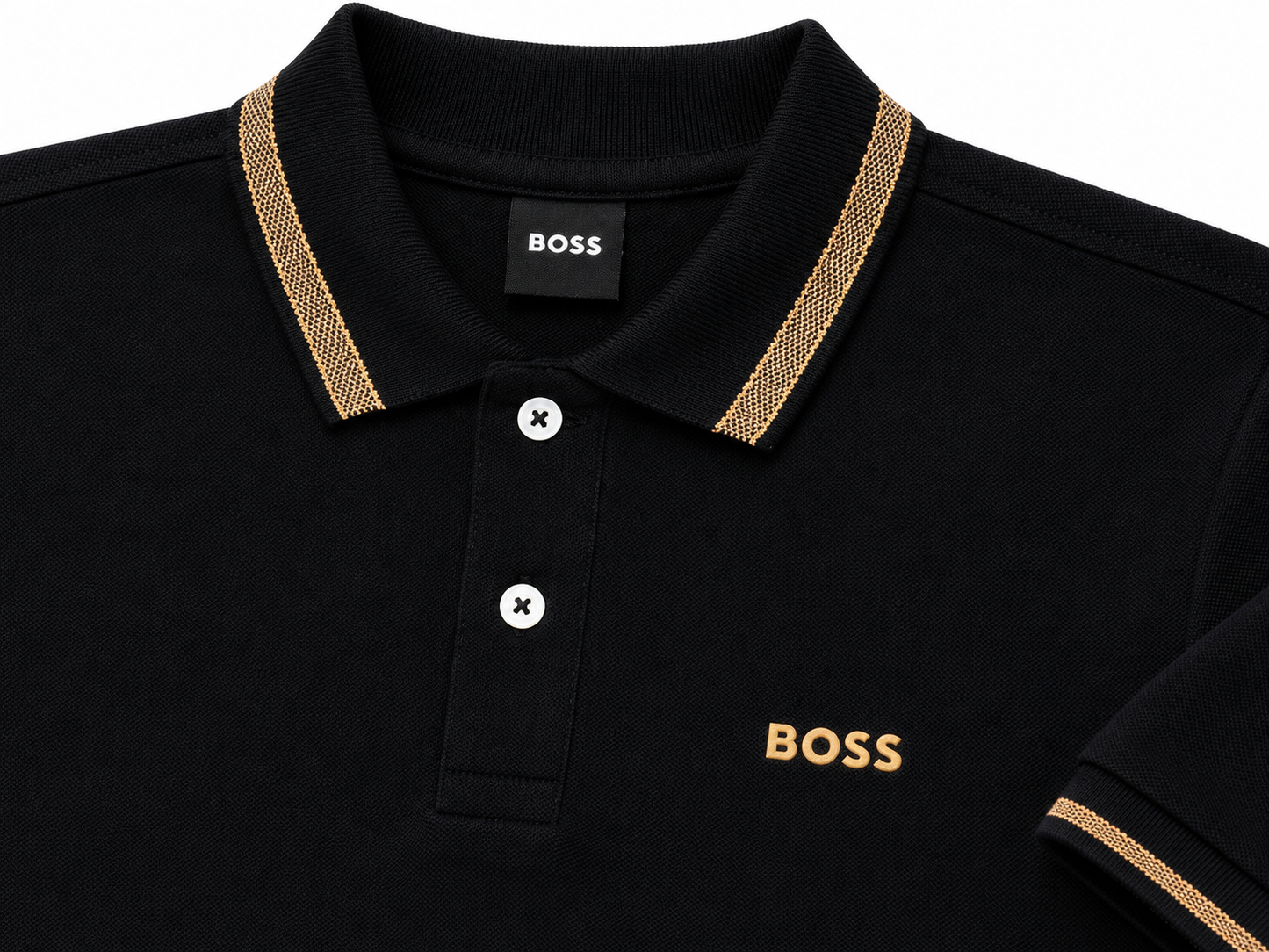 Playera Caballero Tipo Polo Negra con Detalles Dorados y Bordado Frontal B@SS