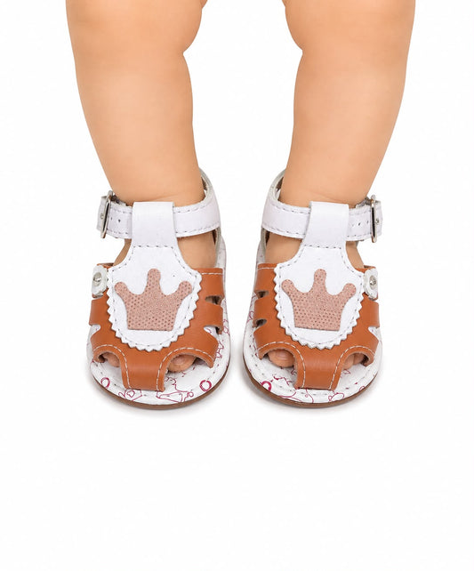 Huaraches niña OFERTA con corona decorativa