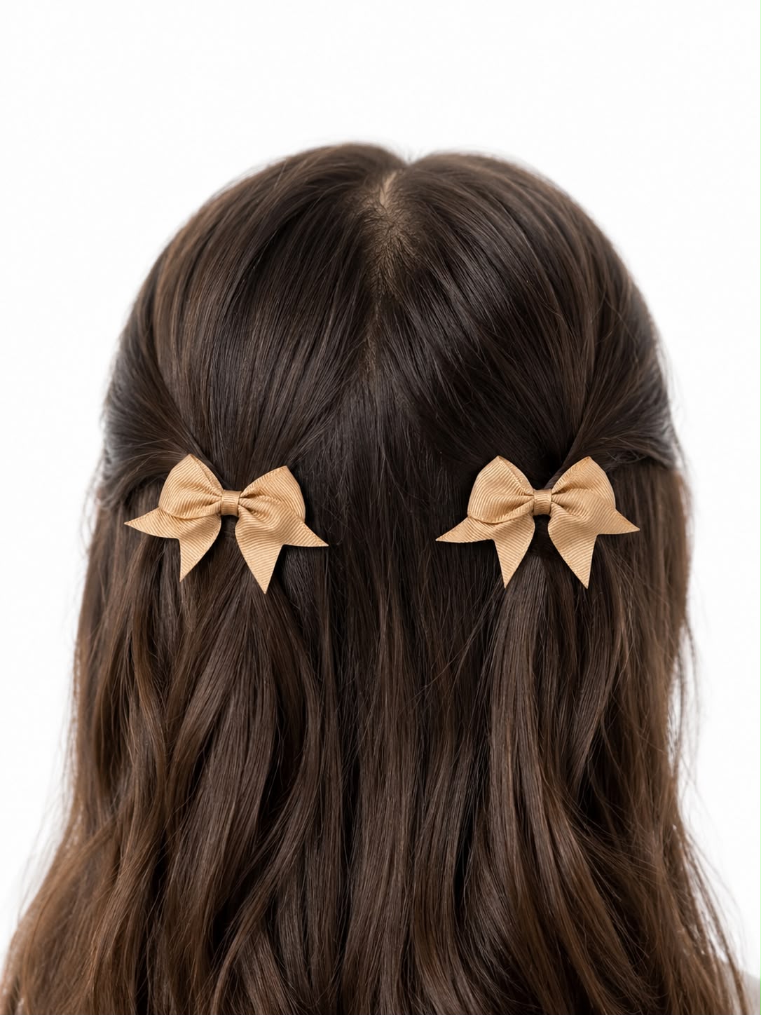 Moño par niña color beige clásico y elegante