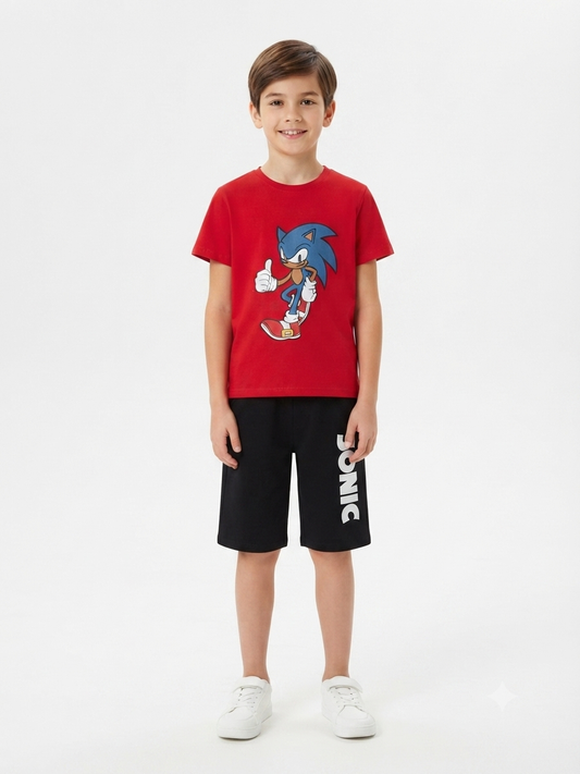 Set niño playera roja y short negro con estampado de Sonic