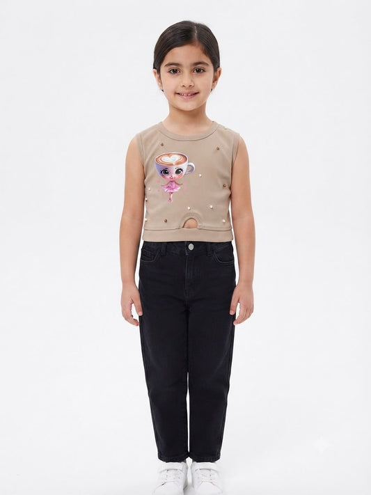 Blusa niña beige sin mangas con estampado moderno