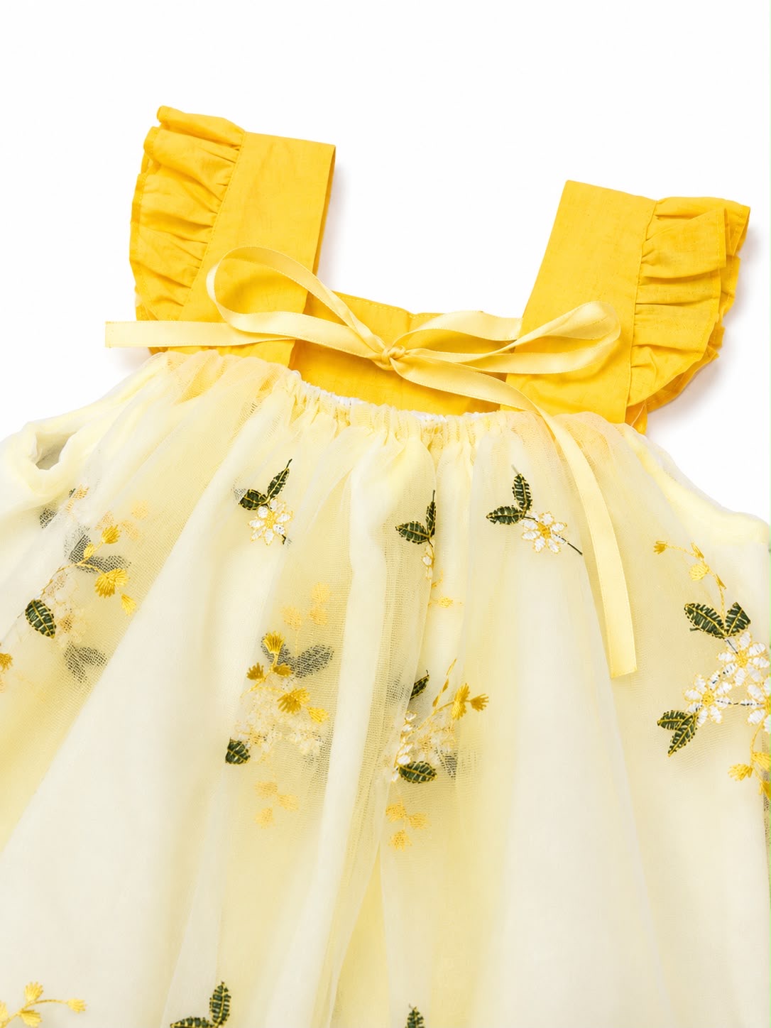 Vestido niña de tul bordado con flores