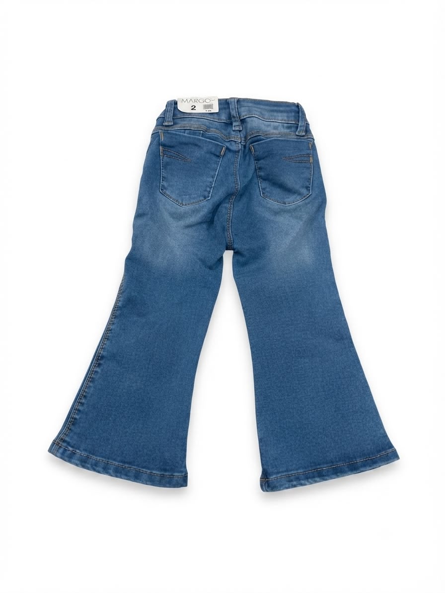 Pantalón niña acampanado mezclilla corazones bordados