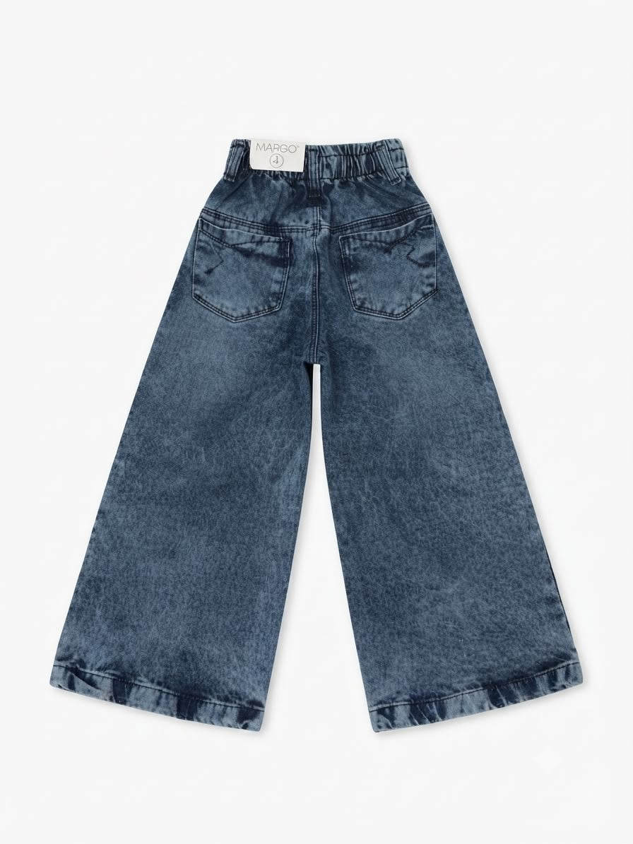 Pantalón niña de mezclilla wide leg con mariposas