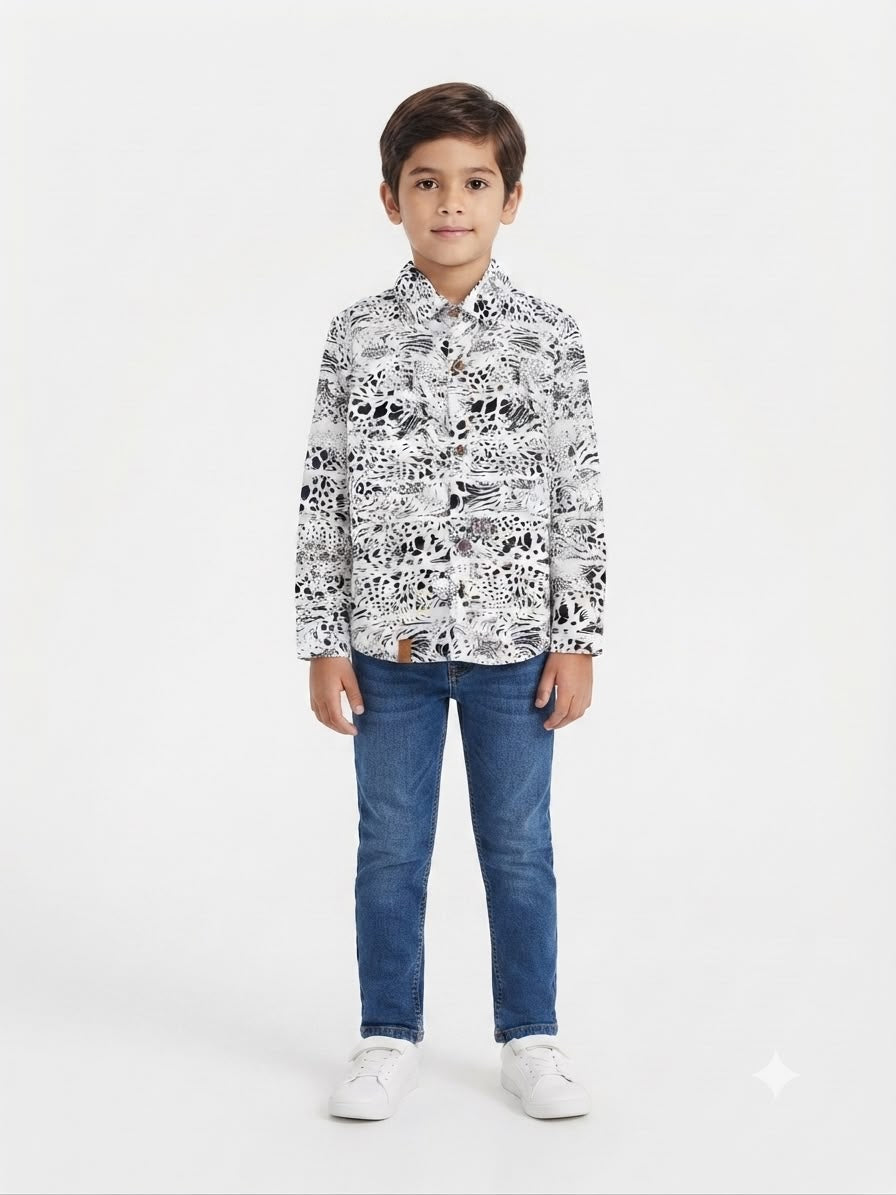 Camisa niño manga larga con estampado moderno