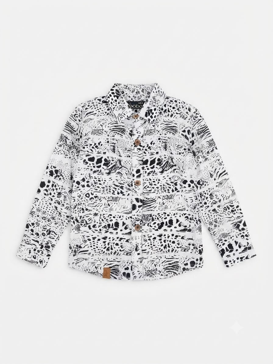 Camisa niño manga larga con estampado moderno