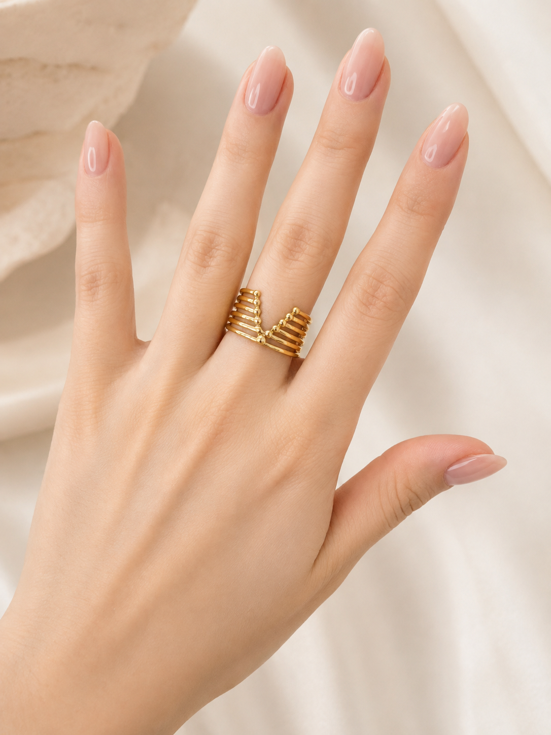 Anillo dama dorado de líneas múltiples ✨