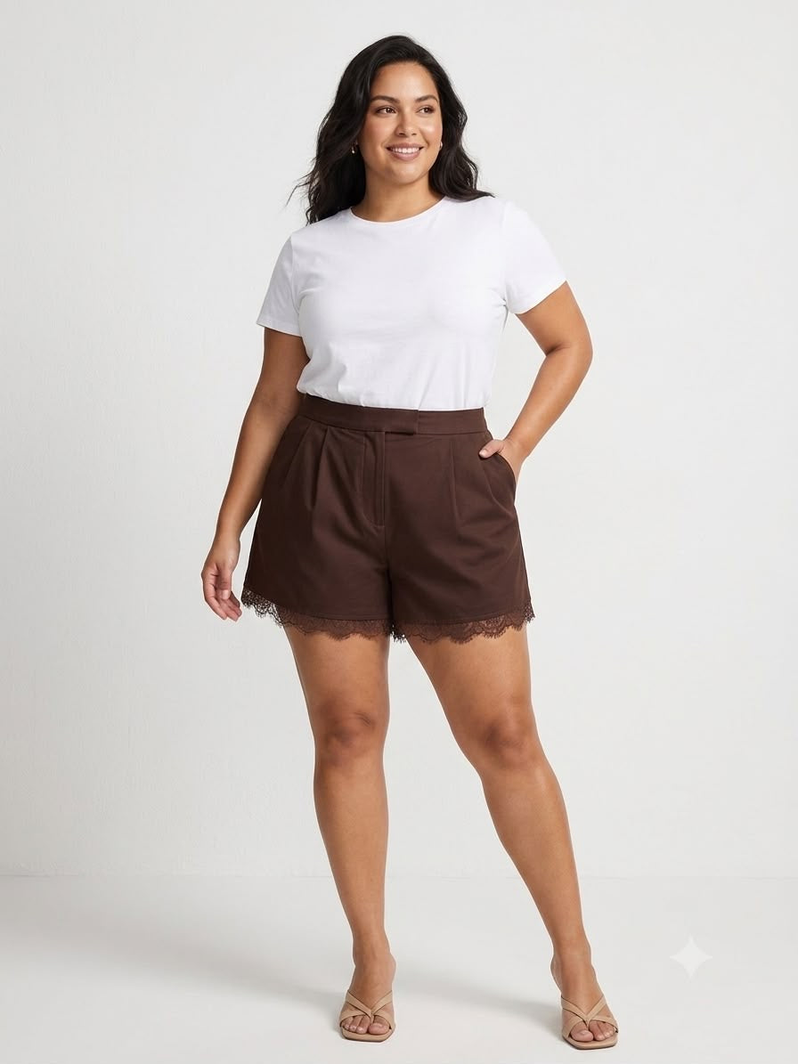 Short Dama Café con Encaje en Bastilla