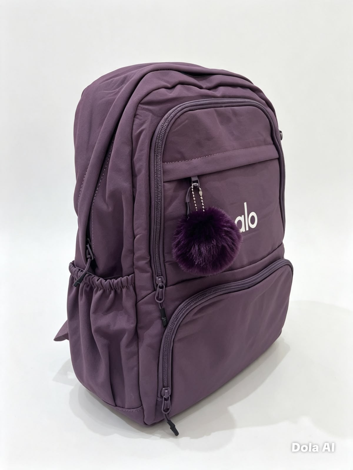 Mochila juvenil color lila con múltiples compartimentos