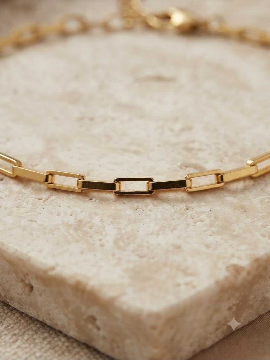 Pulsera Dama eslabones pequeños dorados