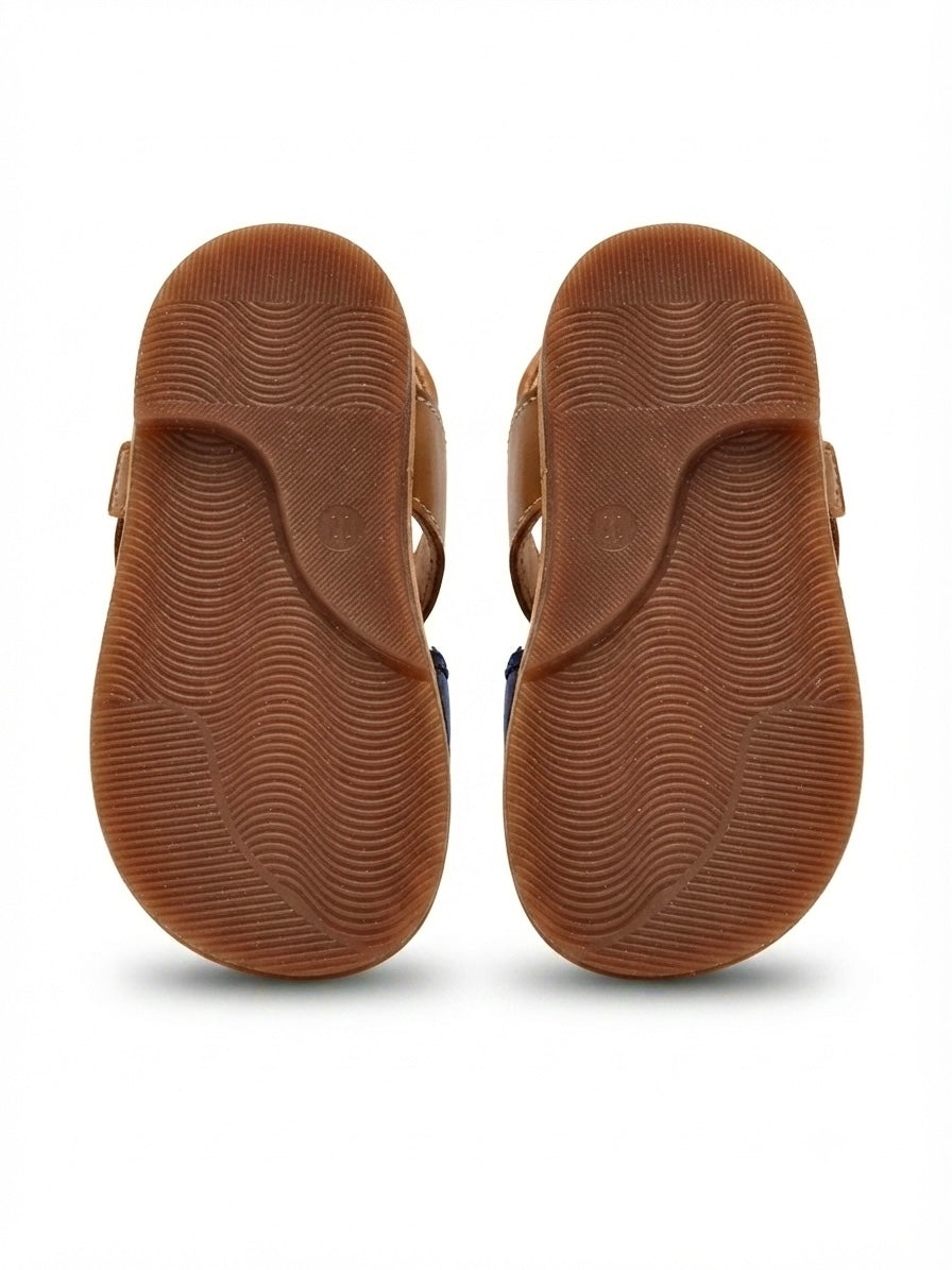 Huaraches niño OFERTA con diseño deportivo de balón