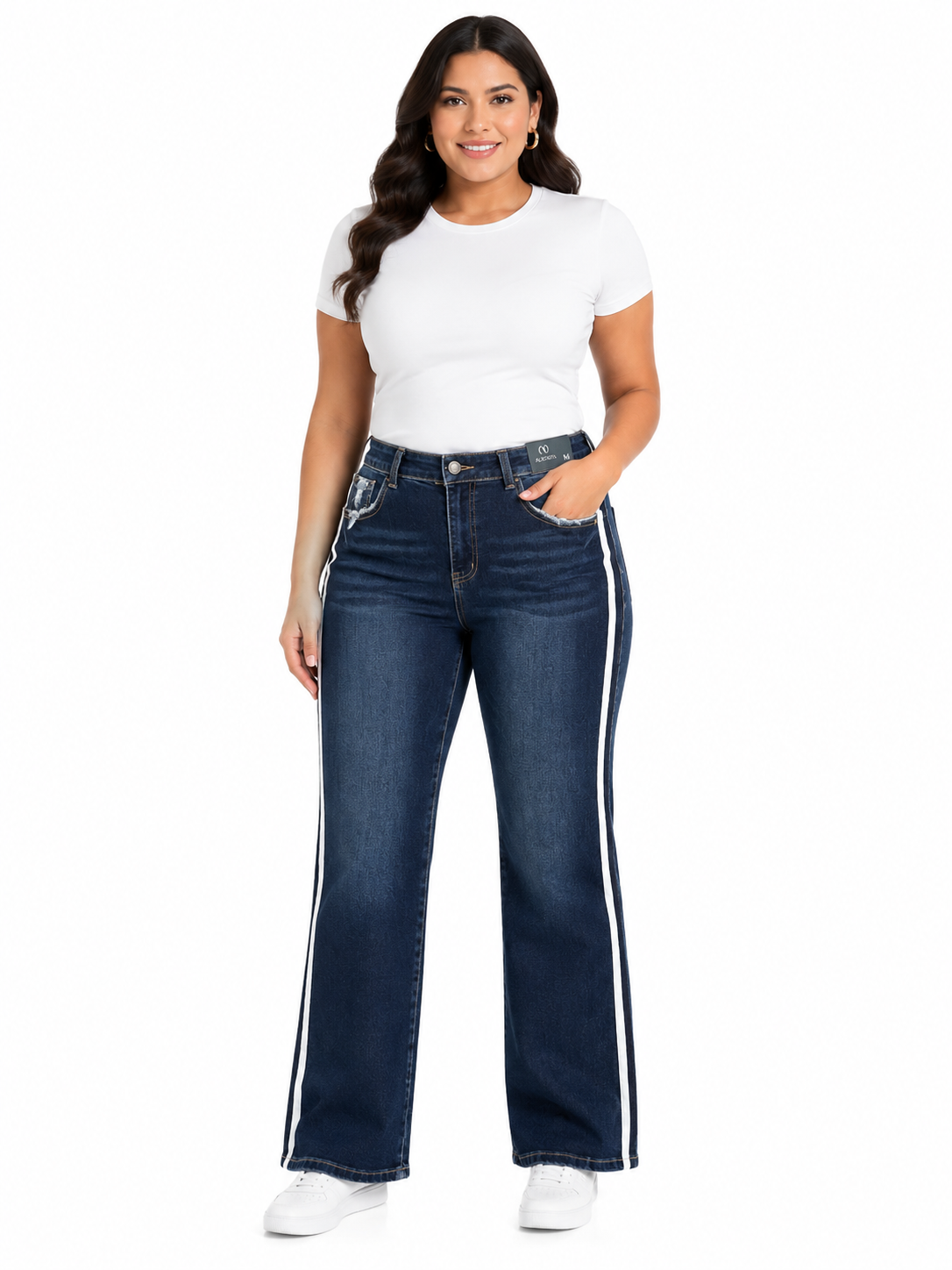 Pantalón dama mezclilla azul oscuro con líneas laterales blancas y bolsas funcionales