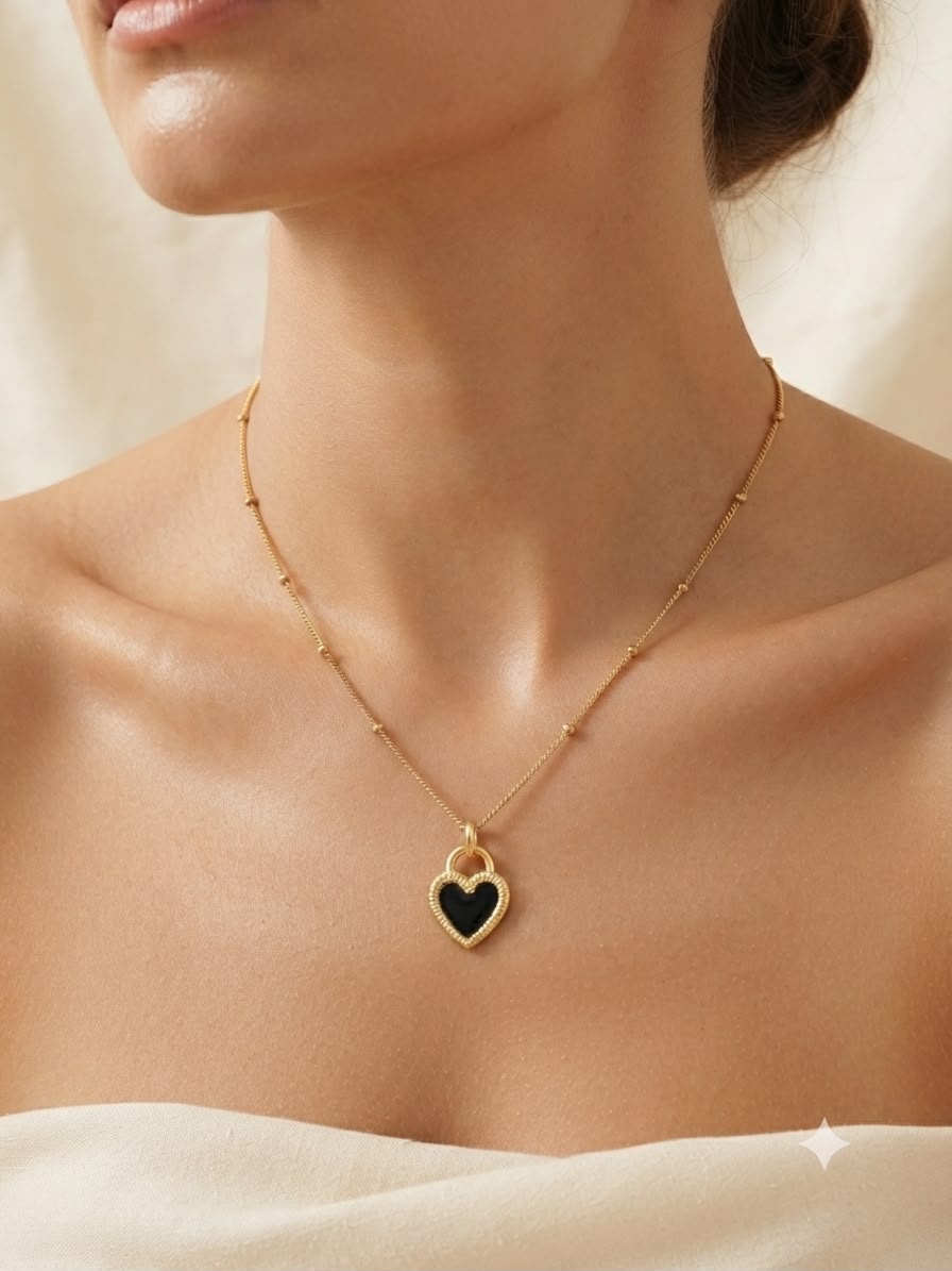 Collar accesorio dama – Corazón negro elegante