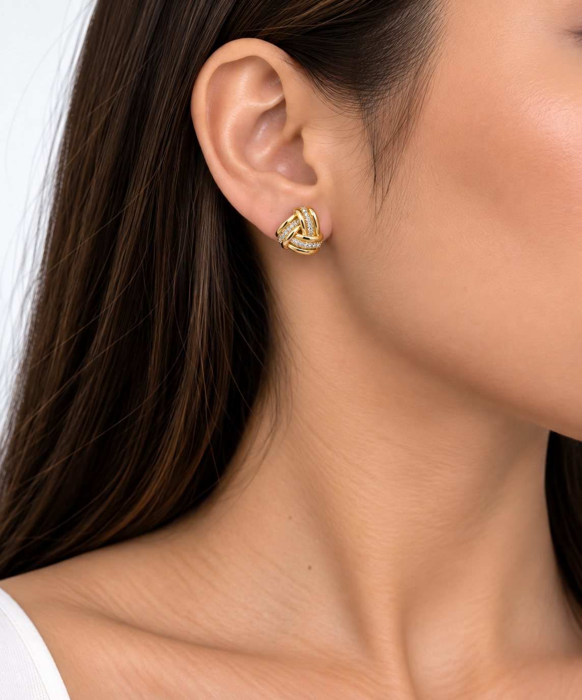 Aretes dama trenzados dorados con destellos ✨