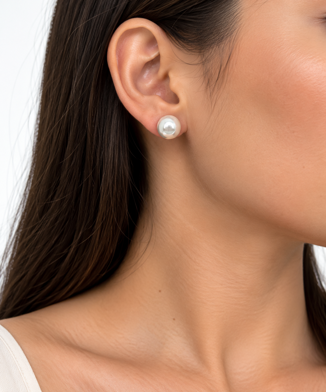 Aretes Dama perla redonda clásica 🤍