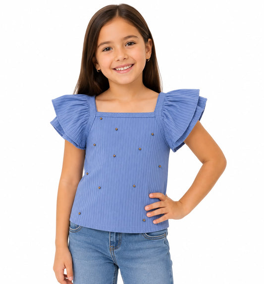 Blusa niña azul cielo acanalada con manga de olanes y aplicaciones