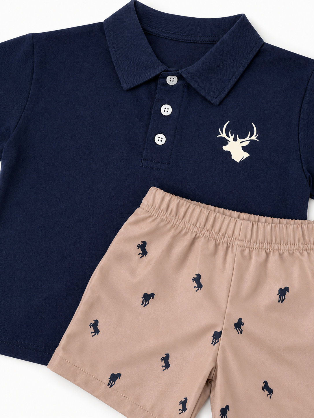 Set niño tipo polo con short estampado
