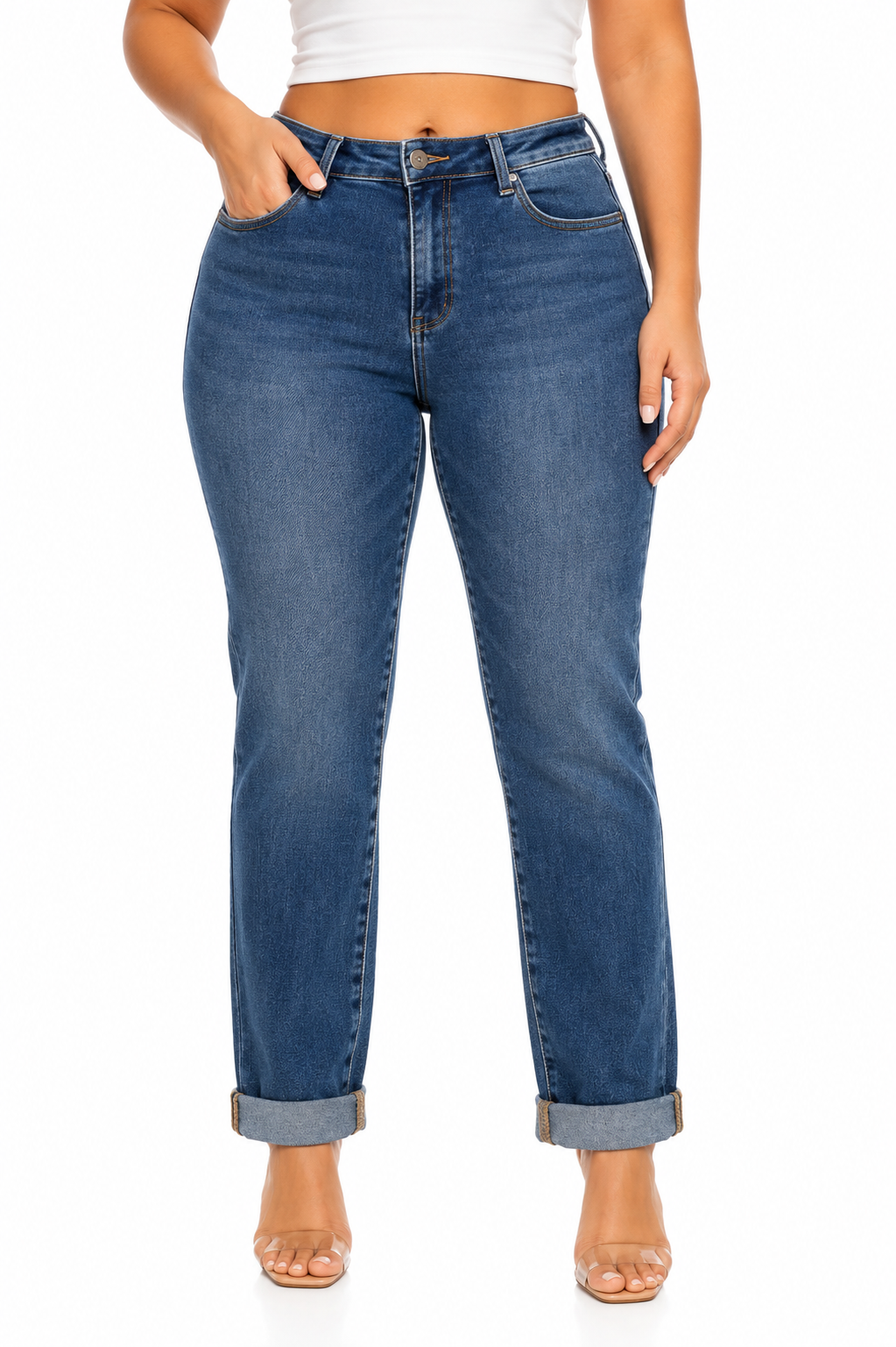 Pantalón dama mezclilla mom fit con dobladillo