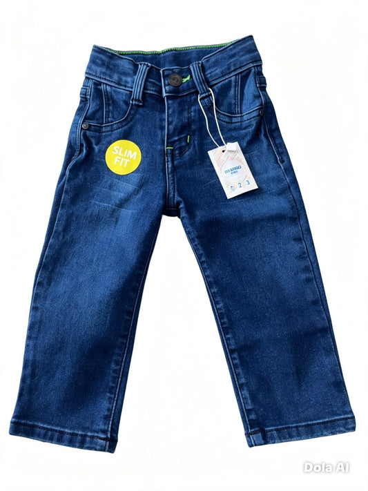 Pantalón niño mezclilla azul con costuras verdes