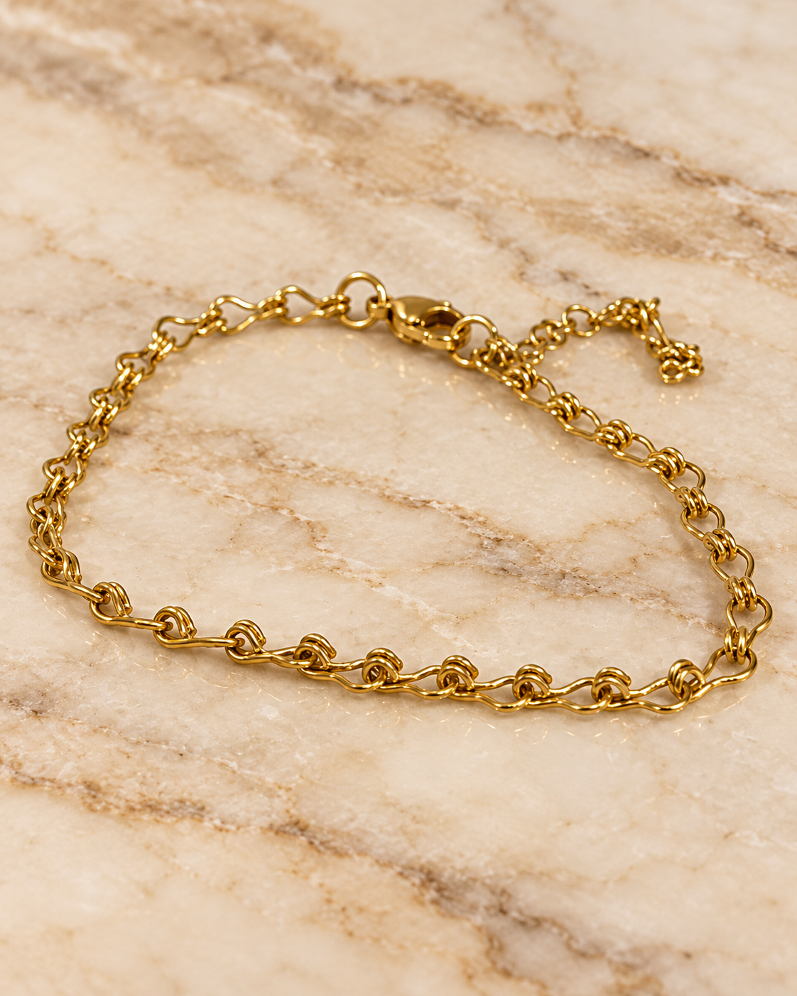 Pulsera Dama cadena dorada