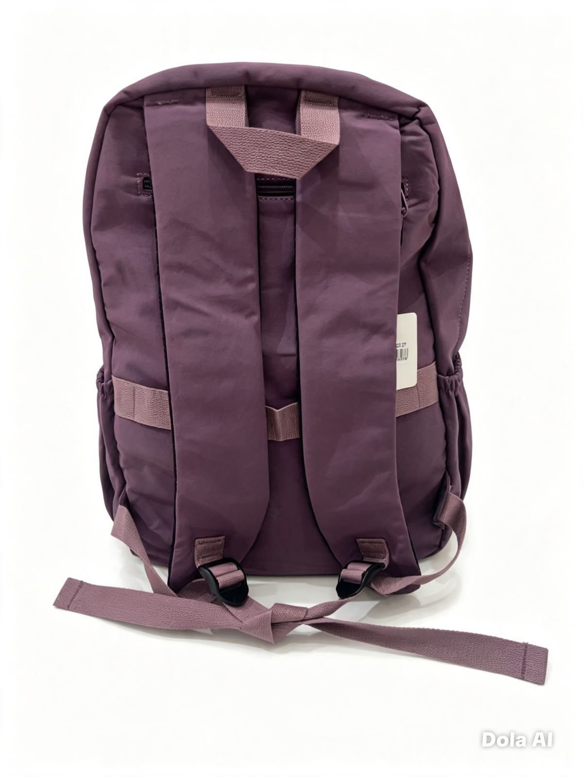 Mochila juvenil color lila con múltiples compartimentos