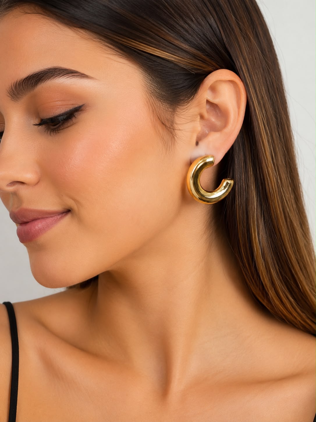 Aretes Arracadas Doradas Bold ✨