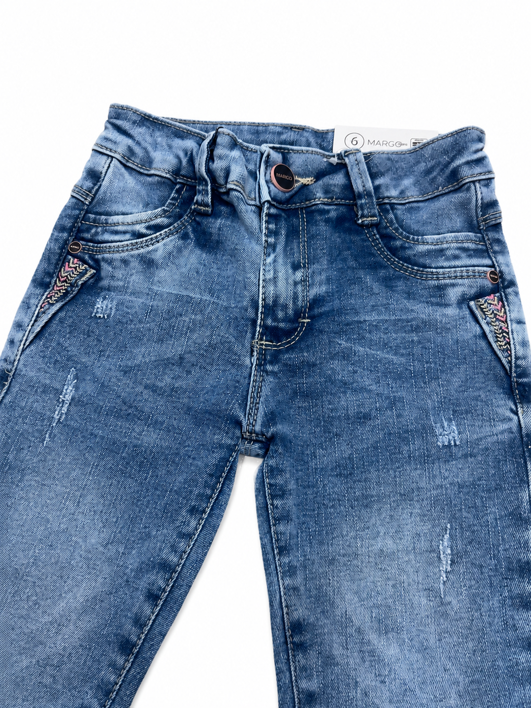 Pantalón niña mezclilla acampanado detalles bordados