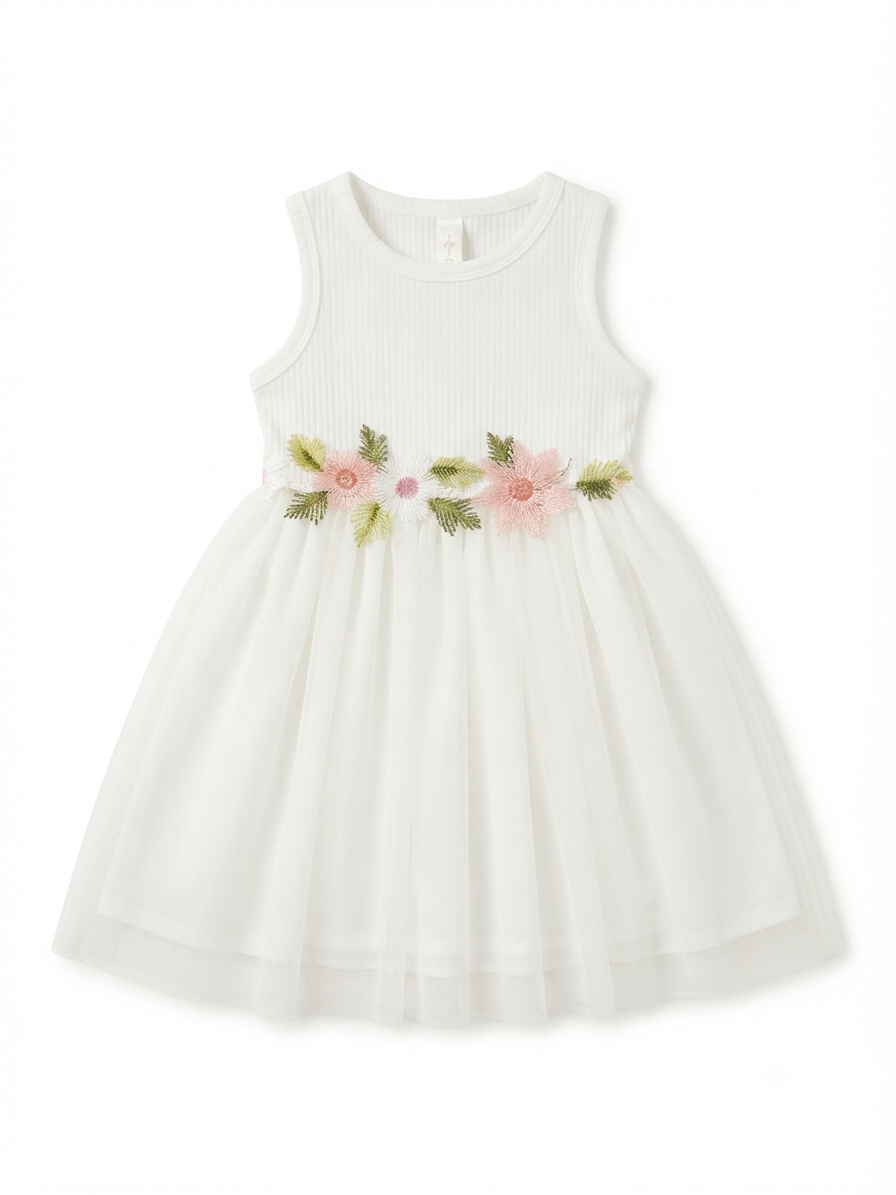 Vestido niña blanco con tul y flores bordadas en la cintura