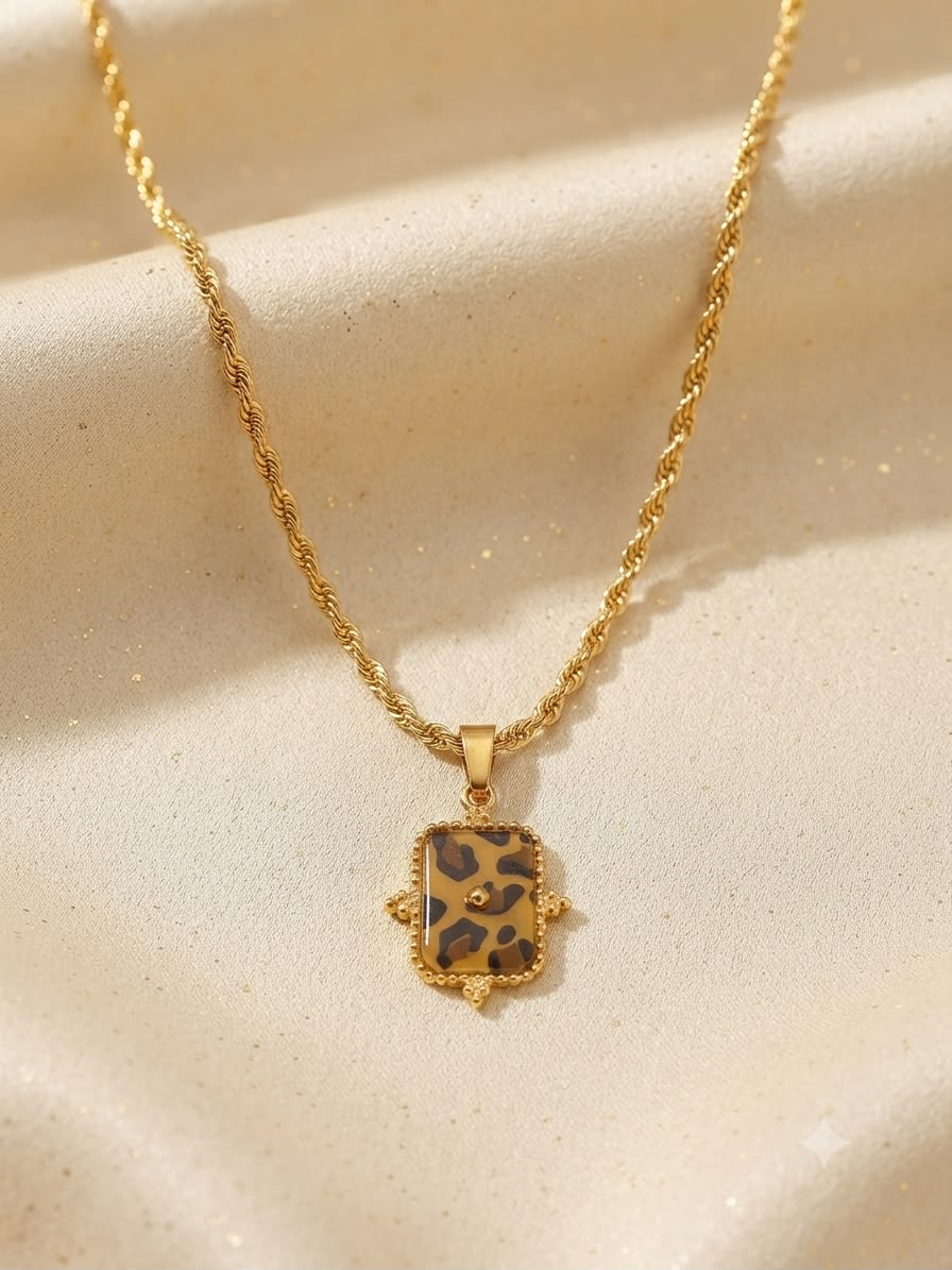 Collar accesorio dama – Dije animal print