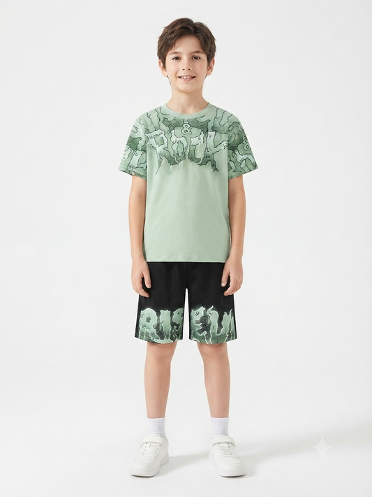 Set niño playera + short estampado urbano – Verde con negro