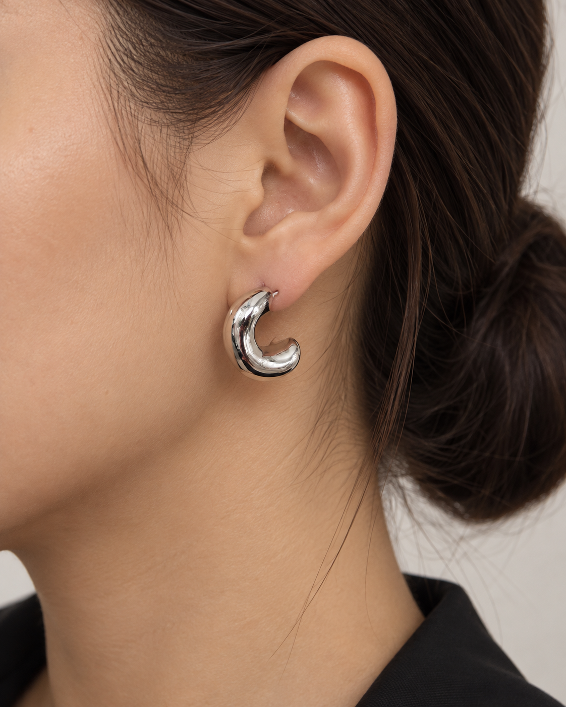 Aretes dama tipo arracada pequeña plateada ✨