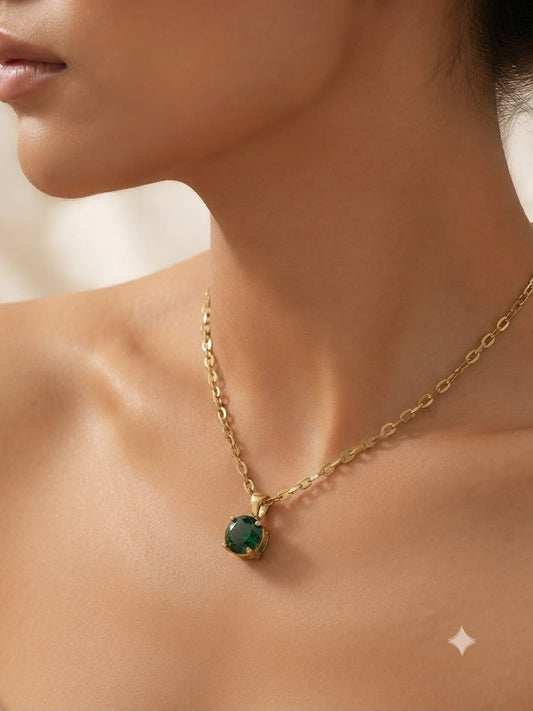 Collar accesorio dama – Dije con cristal verde
