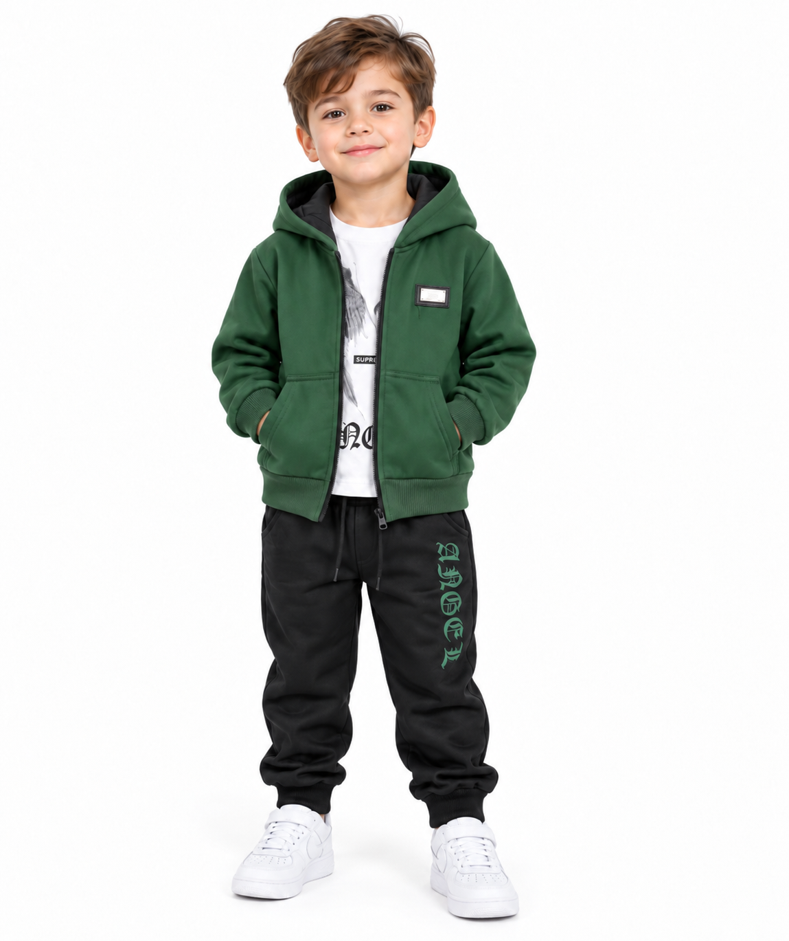 Set niño 3 piezas con sudadera, playera y pantalón jogger