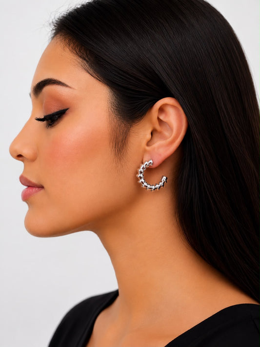 Aretes argolla texturizada plateada
