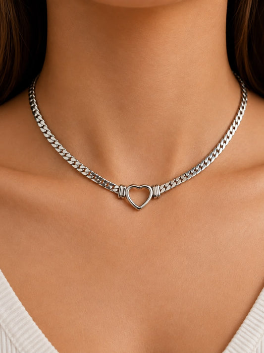 Set accesorio collar y pulsera con corazón plateado