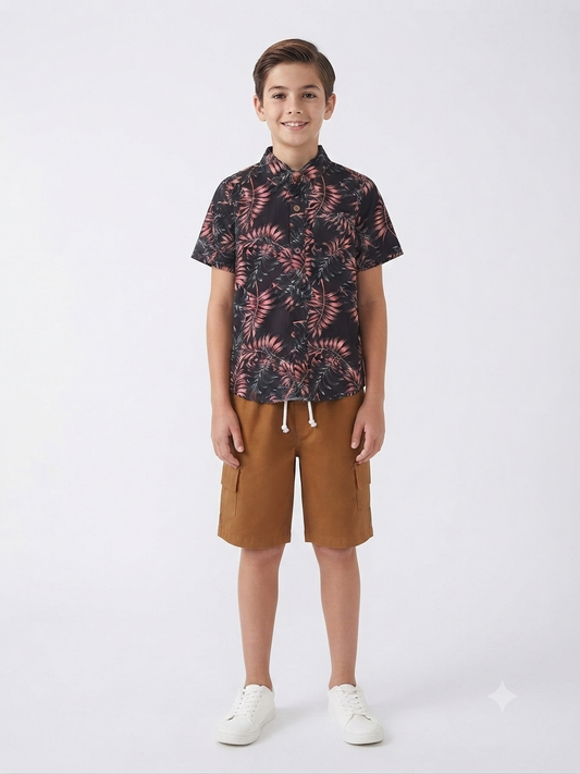 Set niño camisa estampada tropical con short cargo