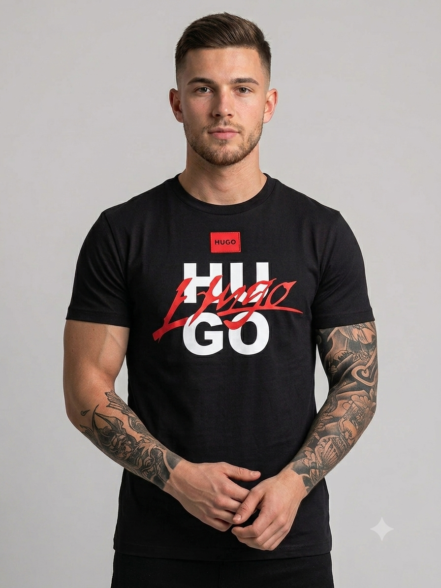 Playera caballero negra cuello redondo  HUG@